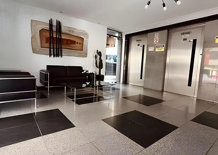 Lindo Flat A Poucos Passos Da Praia